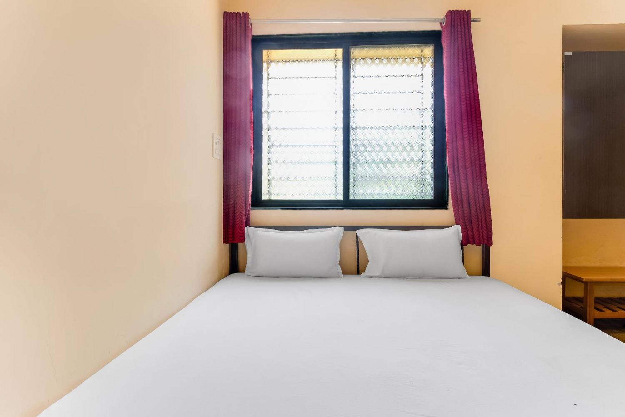 Spot On Harihar Lodging And Yatri Niwas Hotel Kolhapur Ngoại thất bức ảnh