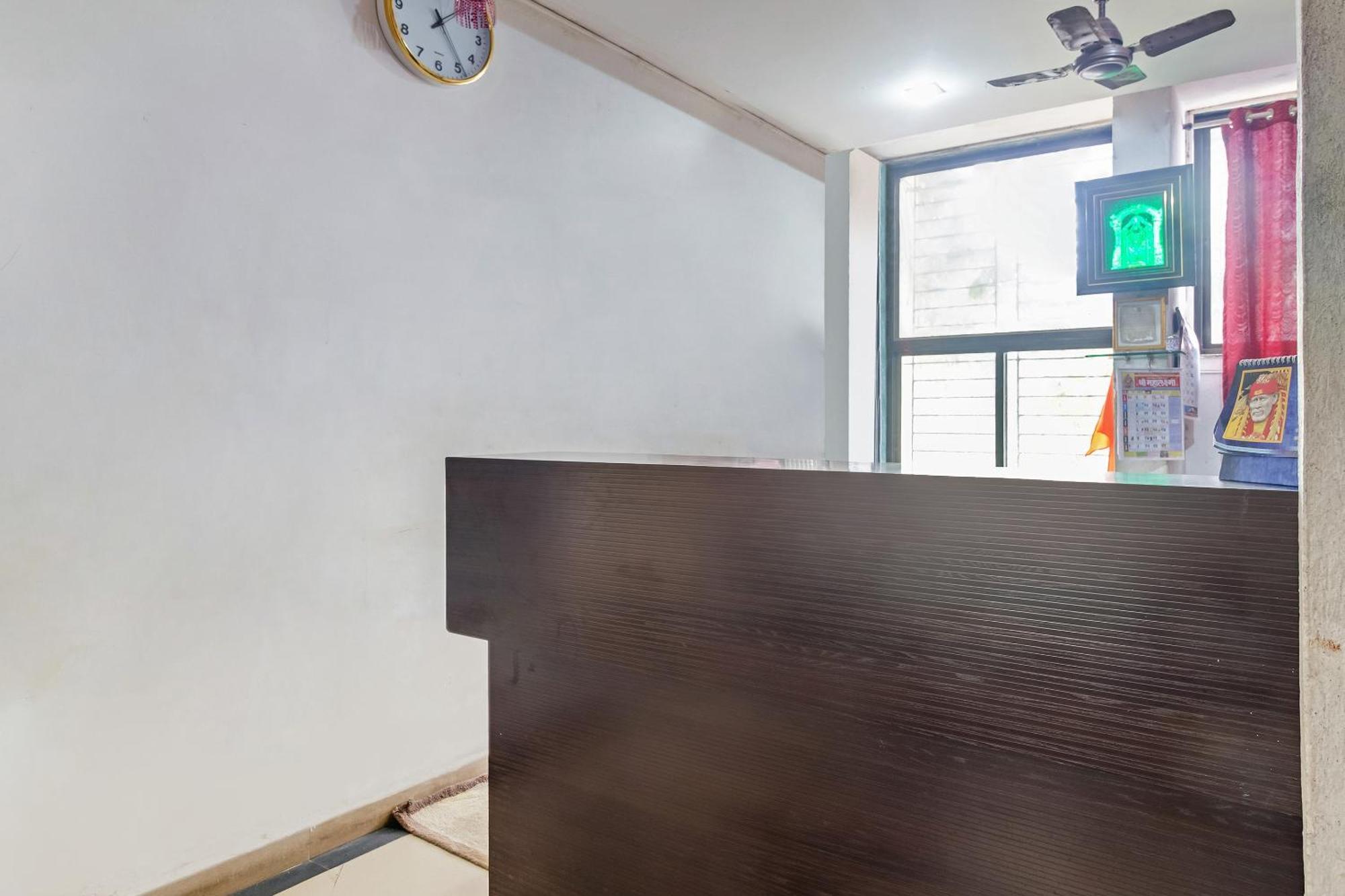 Spot On Harihar Lodging And Yatri Niwas Hotel Kolhapur Ngoại thất bức ảnh